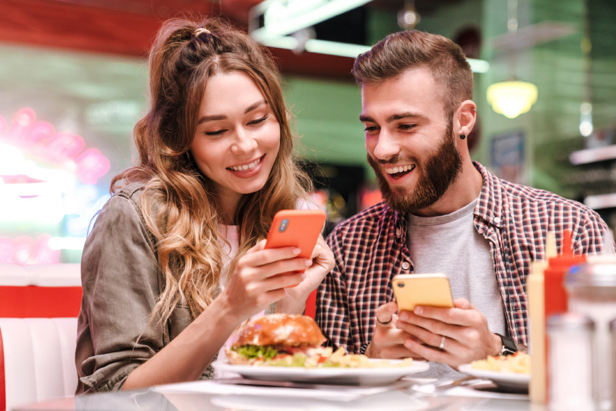 Didn’t Add a Photo? How this Restaurant SMS Marketing Mistake Costs You New Covers